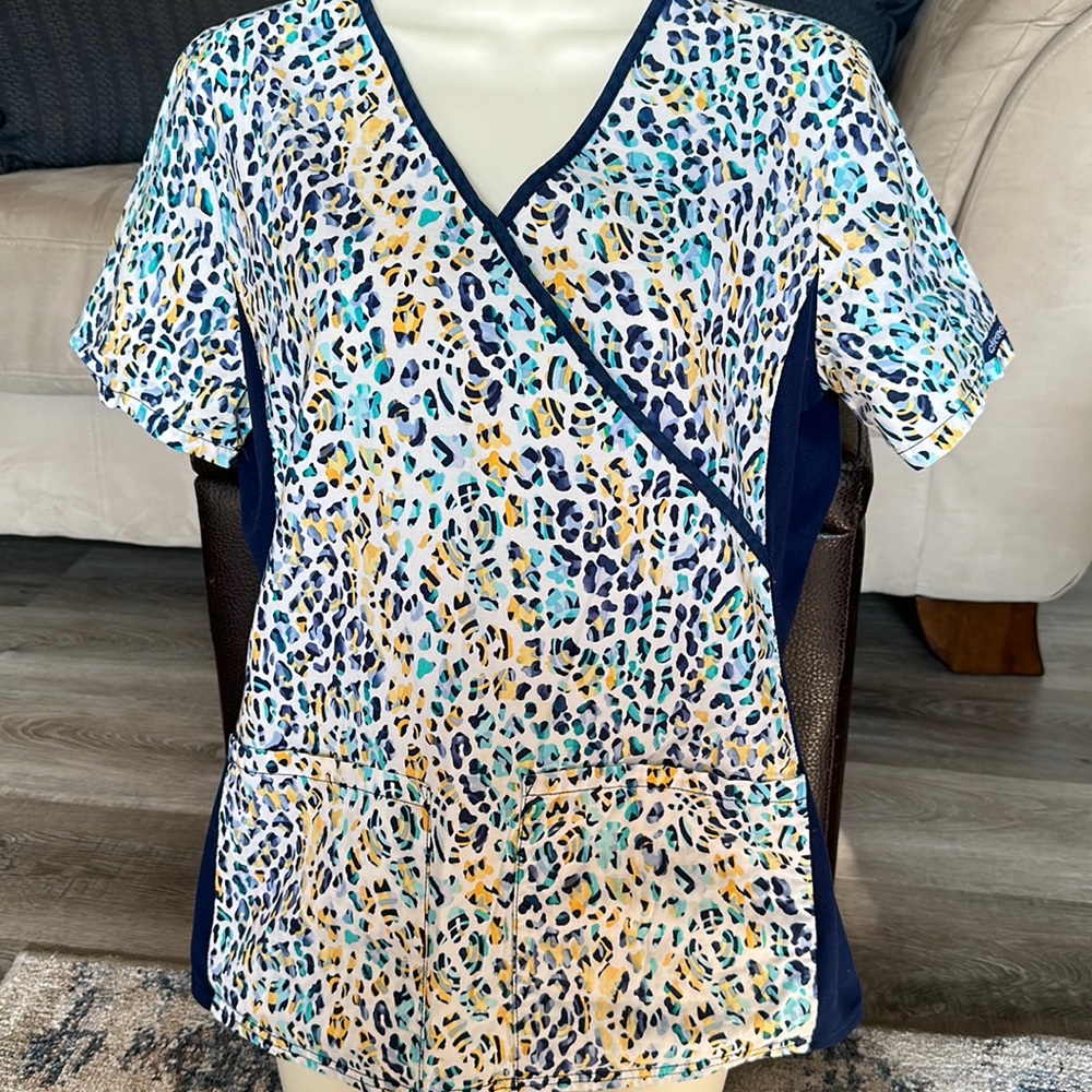 Cherokee size small women scrub, navy with yellow and teal